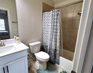 2509 Temple Drive - Photo Thumbnail 22