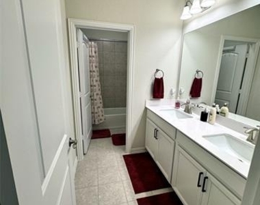 2509 Temple Drive - Photo Thumbnail 25