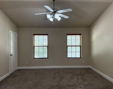 2610 Jackson Drive - Photo Thumbnail 21