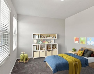 944 Ravenwood Lane - Photo Thumbnail 27
