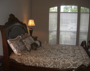 11613 Alexandria Drive - Photo Thumbnail 18