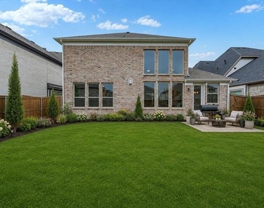 3505 Orion Place - Photo Thumbnail 22