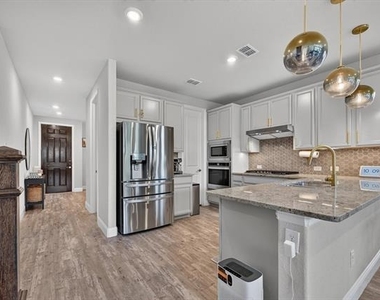 4129 Ranchero Drive - Photo Thumbnail 4