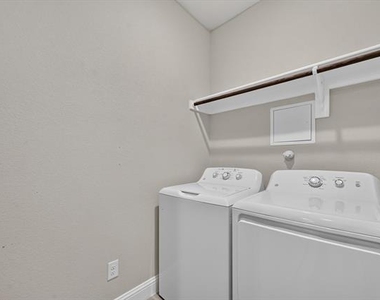 4129 Ranchero Drive - Photo Thumbnail 17