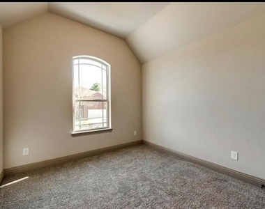 5967 Wisdom Creek - Photo Thumbnail 12
