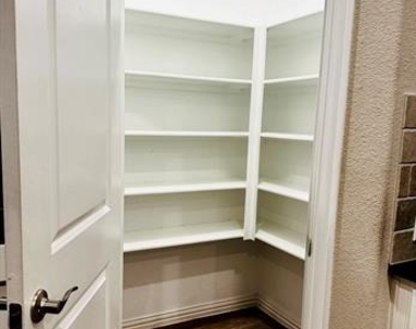 3706 Glenn Mews - Photo Thumbnail 12