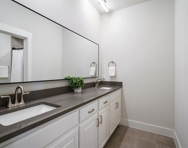 761 Cavitt Court - Photo Thumbnail 15