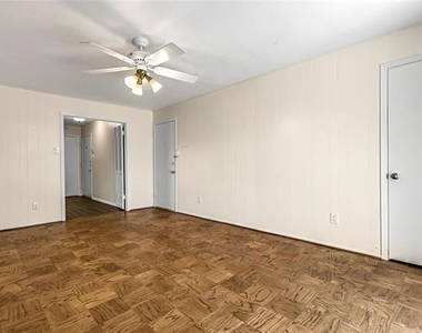5835 E University Boulevard - Photo Thumbnail 10