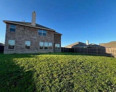 3729 Caladium Lane - Photo Thumbnail 19