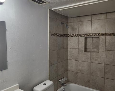 324 Valley Park Drive - Photo Thumbnail 9