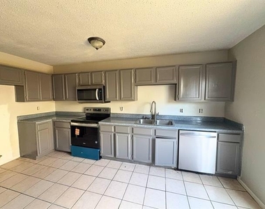 10500 Lake June Road - Photo Thumbnail 3
