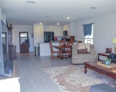 5840 Cherry Hollow Way - Photo Thumbnail 11