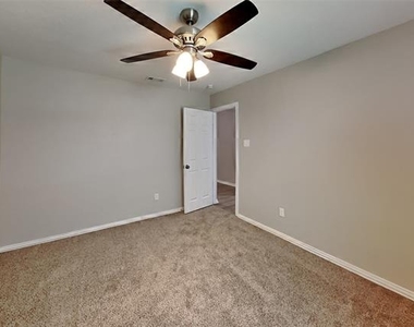 2014 Wahoo Drive - Photo Thumbnail 12