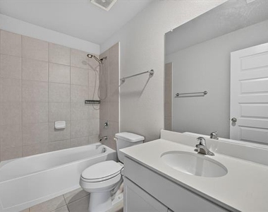 3348 Duncan Way - Photo Thumbnail 16