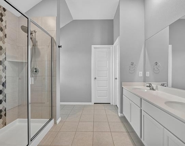 3348 Duncan Way - Photo Thumbnail 20