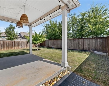 3348 Duncan Way - Photo Thumbnail 24