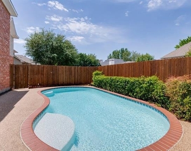 2321 San Gabriel Drive - Photo Thumbnail 13