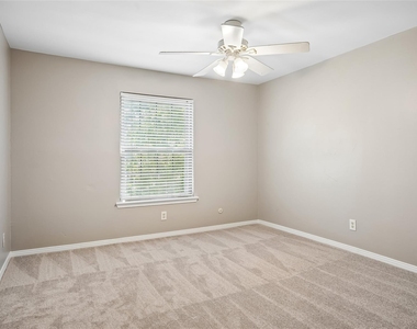 10503 Berry Knoll Drive - Photo Thumbnail 9