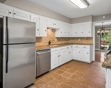 10503 Berry Knoll Drive - Photo Thumbnail 5