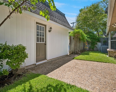 10503 Berry Knoll Drive - Photo Thumbnail 14
