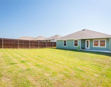 6530 Diver Street - Photo Thumbnail 16