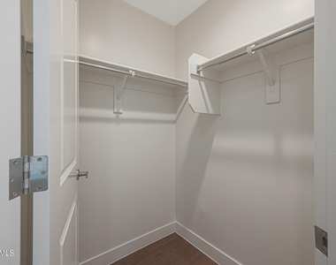 6060 E Baseline Road - Photo Thumbnail 13