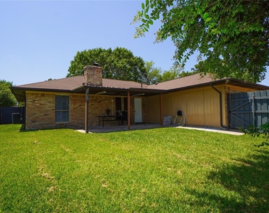 7113 Ridgeview Drive - Photo Thumbnail 26