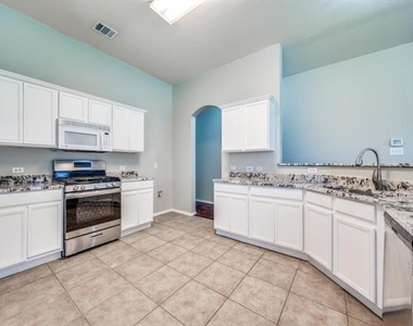 2844 Saddlebred Trail - Photo Thumbnail 14