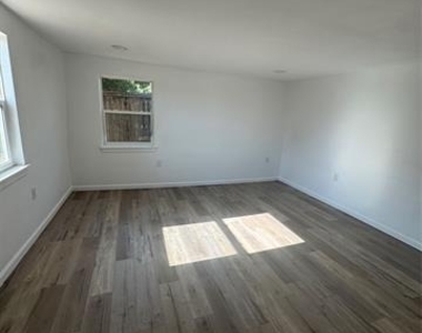 1510 Locust - Photo Thumbnail 1
