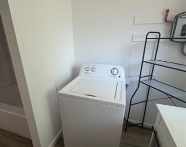 1510 Locust - Photo Thumbnail 15