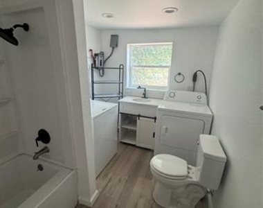 1510 Locust - Photo Thumbnail 19