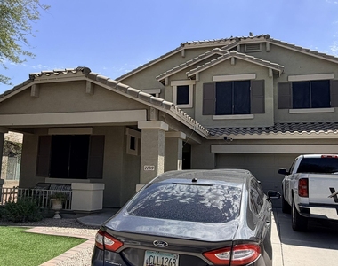 22319 N Vanderveen Way - Photo Thumbnail 1