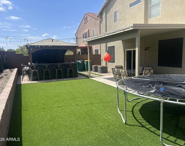 22319 N Vanderveen Way - Photo Thumbnail 24