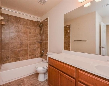 3238 Upland Spring Trace - Photo Thumbnail 27