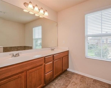 3238 Upland Spring Trace - Photo Thumbnail 23