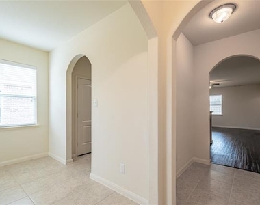 1911 Hot Springs Way - Photo Thumbnail 9