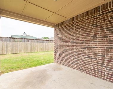 1911 Hot Springs Way - Photo Thumbnail 38