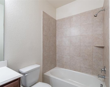 1911 Hot Springs Way - Photo Thumbnail 35