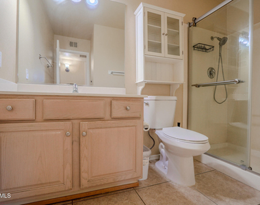 845 W Romo Jones Street - Photo Thumbnail 16