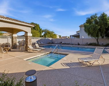 220 W Beechnut Place - Photo Thumbnail 42