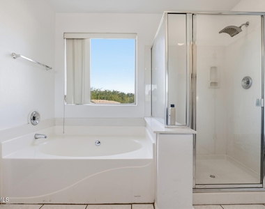220 W Beechnut Place - Photo Thumbnail 22