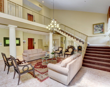10924 Roebelini Palm Court - Photo Thumbnail 29