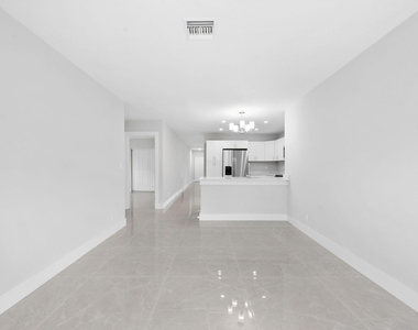 3720 Nw 110th Avenue - Photo Thumbnail 12