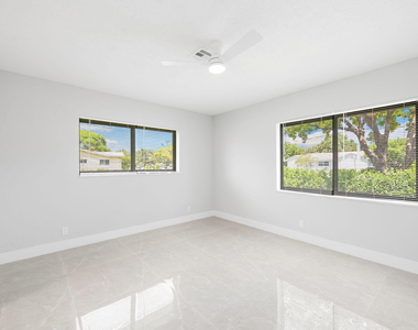 3720 Nw 110th Avenue - Photo Thumbnail 8