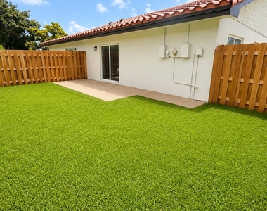 3720 Nw 110th Avenue - Photo Thumbnail 5