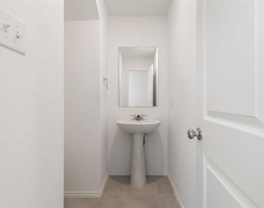 155 Plumcove Drive - Photo Thumbnail 6