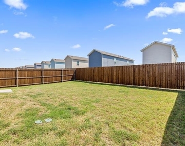 155 Plumcove Drive - Photo Thumbnail 23