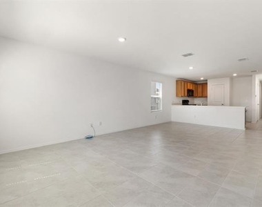 155 Plumcove Drive - Photo Thumbnail 10