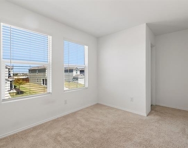 155 Plumcove Drive - Photo Thumbnail 18