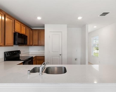 155 Plumcove Drive - Photo Thumbnail 8